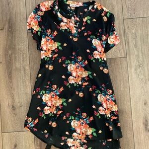 Maternity Floral Blouse/Tunic
